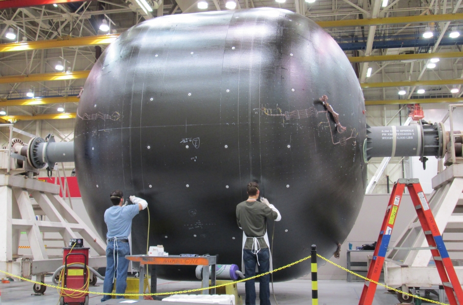 NASA, Boeing Design GameChanging Composite Cryogenic Tank for Space